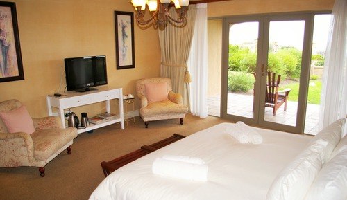 Luxury Double or Twin Room, 1 Bedroom, Patio, Sea View