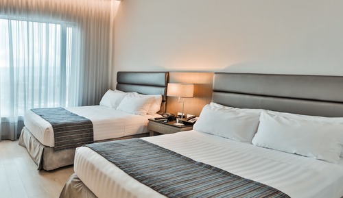 Standard Room, 2 Double Beds (High Floor)