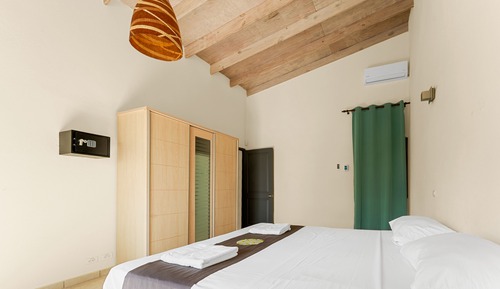 Comfort Apartment, Hill View