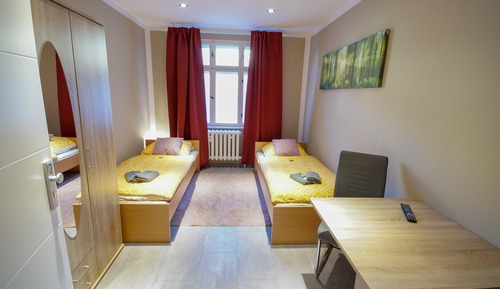 Standard Twin Room, Shared Bathroom