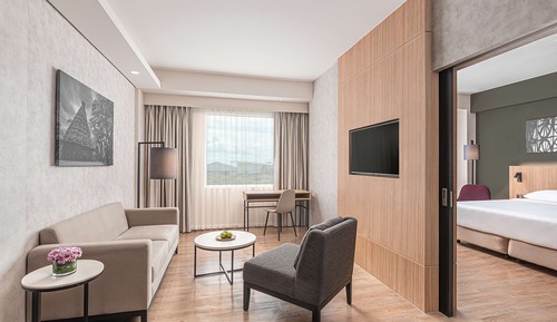 One Bedroom Suite