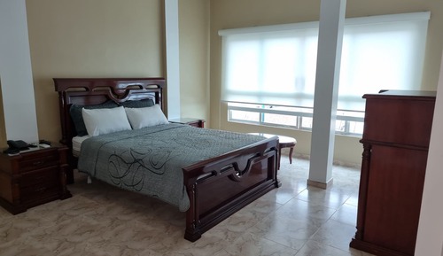 Room, 1 Queen Bed