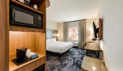 Room, 1 King Bed, Non Smoking