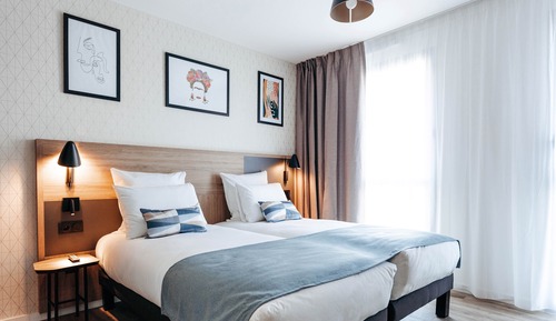Studio, 2 Twin Beds