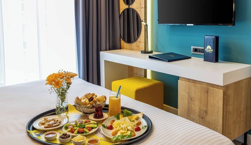 Superior Room, 1 King Bed
