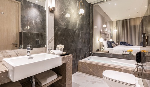 Room, 1 King Bed, Non Smoking, Bathtub