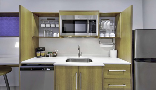 Studio Suite, 2 Queen Beds, Bay View