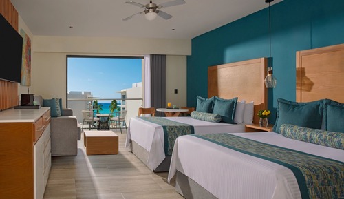 Junior Suite, 2 Double Beds, Ocean View (Preferred Club)