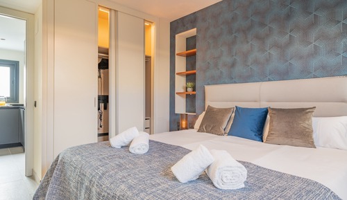 Deluxe Apartment