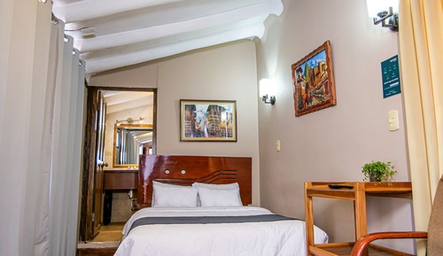 Superior Room, 1 Queen Bed