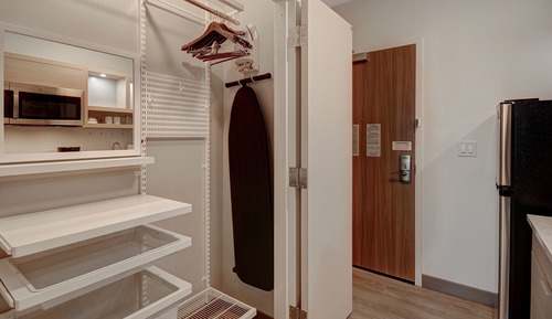 Studio, 2 Queen Beds (Mobility/Hearing Accessible, Tub)