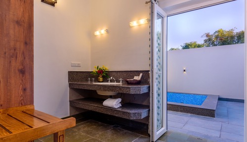 Luxury Cottage, 1 King Bed, Private Pool