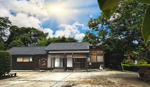Deluxe House