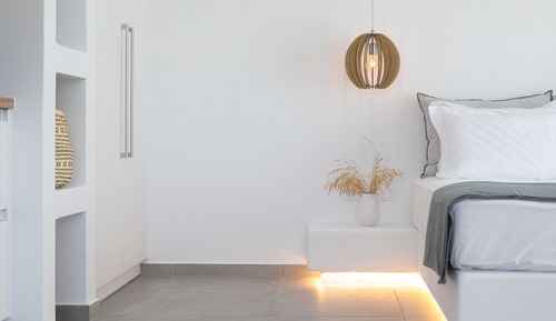 Superior Seafront Suite with Hot Tub