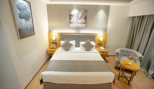 Executive Room