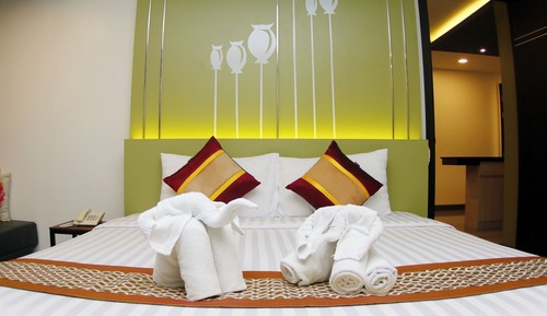 Junior Double Room, Balcony, Garden View