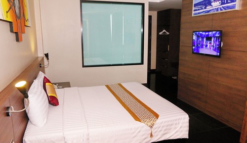 Deluxe Double Room, Balcony, Garden View