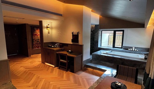 Executive Suite, Non Smoking