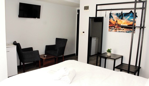 Classic Double Room