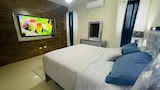 Condo, 3 Bedrooms, Smoking, Balcony