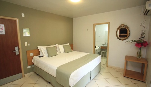 Deluxe Studio Suite