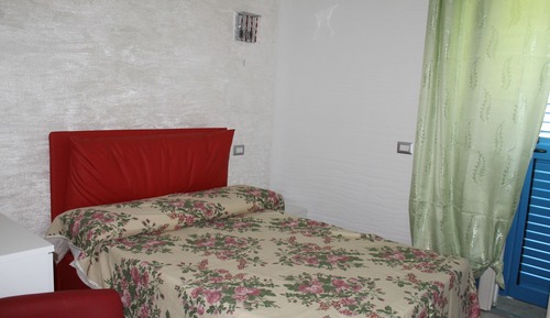 Shared Dormitory, 1 Bedroom, Accessible, Smoking