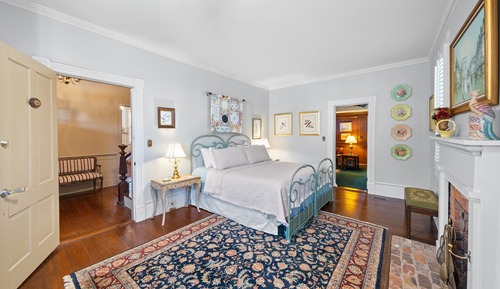 Suite, 1 King Bed