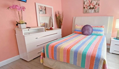 Standard Apartment, 1 Queen Bed with Sofa bed