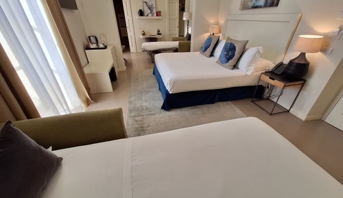 Comfort Quadruple Room