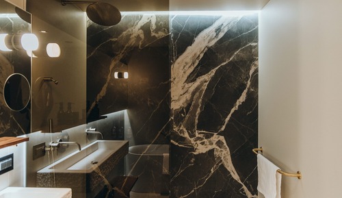 Deluxe Studio Suite