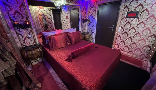 Royal Double Room