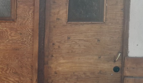 Habitacion individual basica, baño exterior compartido