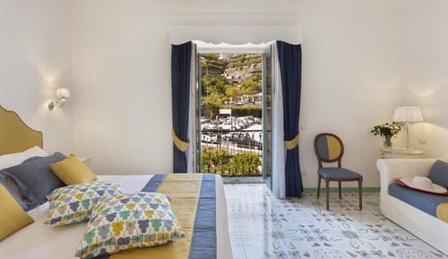 Luxury Room