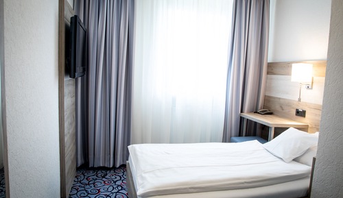 Business Single Room
