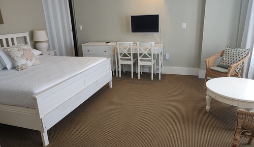 Bay View King Bed
