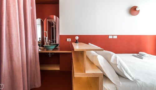 Apartment (2 Bedrooms)