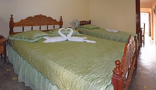 Comfort Triple Room