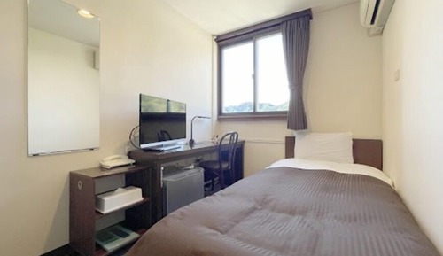 Single Room, Non Smoking, Shared Bathroom B