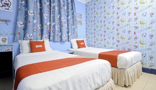 Deluxe Twin Room