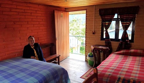 Room, 5 Bedrooms, Non Smoking, Mountain View