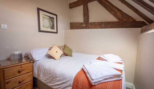 Cottage, 2 Bedrooms (Drake)