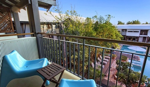 Pool View King Room