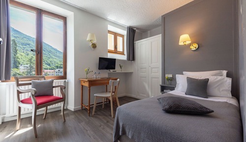 Superior Single Room