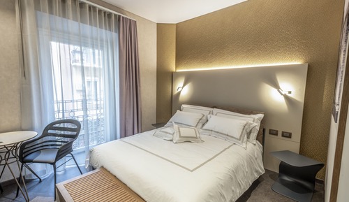 Comfort Room (Efesto)