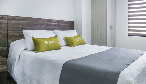 Double Room, 1 Double Bed