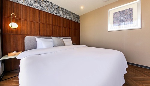 Signature Royal Suite