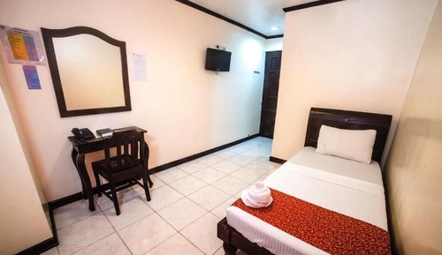Basic Single Room