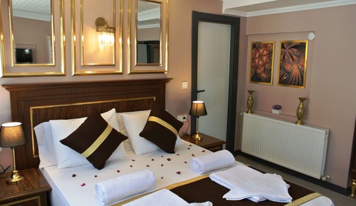 Junior Suite, 2 Bedrooms, Balcony, City View