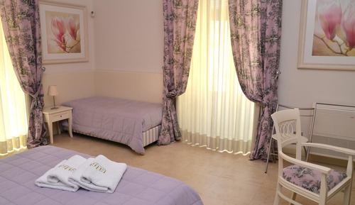 Triple Room, Balcony (Lilla)