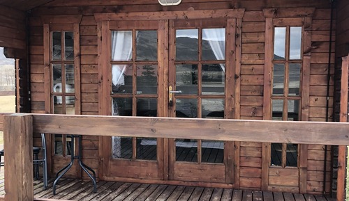 Classic Cabin